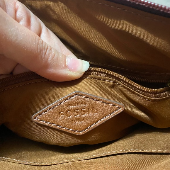 Fossil Burgundy and Orange Quilted Shoulder Bag - Picture 4 of 5